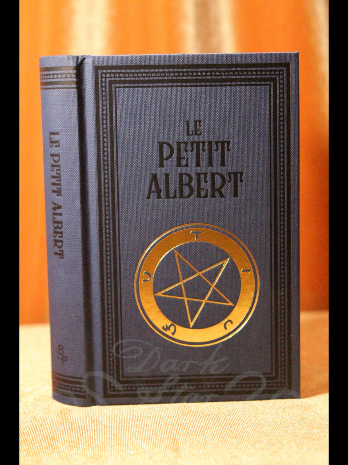 Le Petit Albert