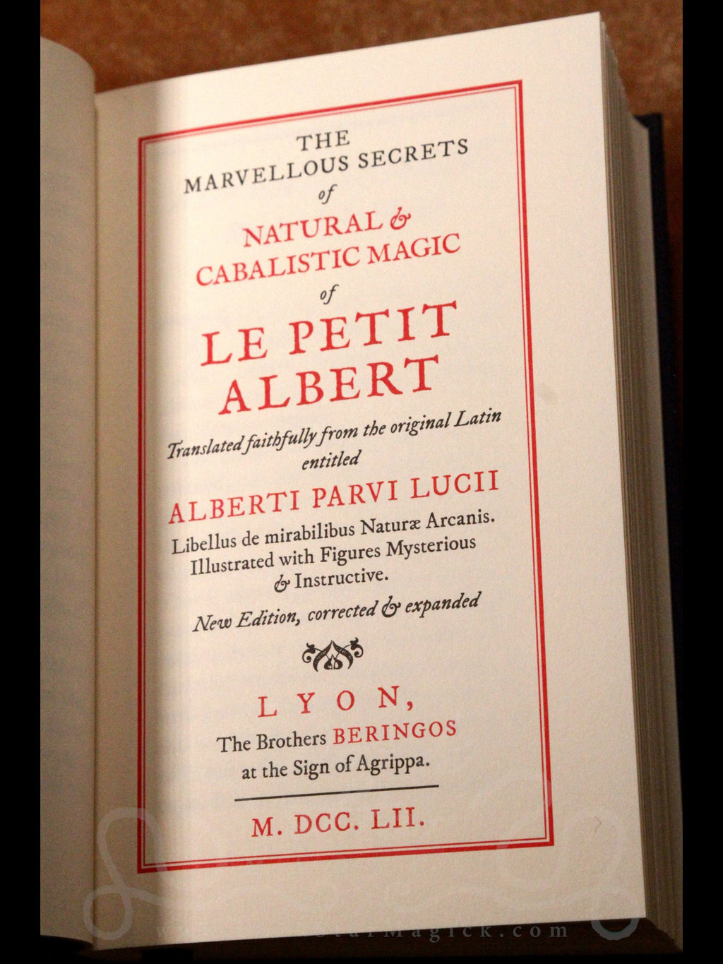 Le Petit Albert