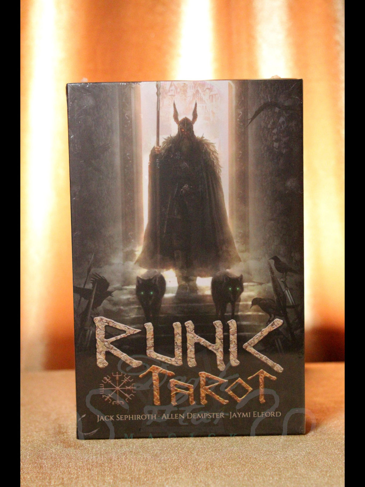 Runic Tarot Kit