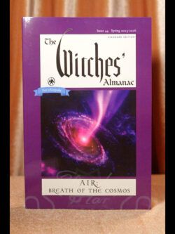 The Witches' Almanac 2025 - Air: Breath of the Cosmos